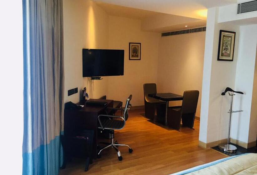 클럽 룸, Fortune Park Sishmo, Bhubaneshwar Member Itc S Hotel Group