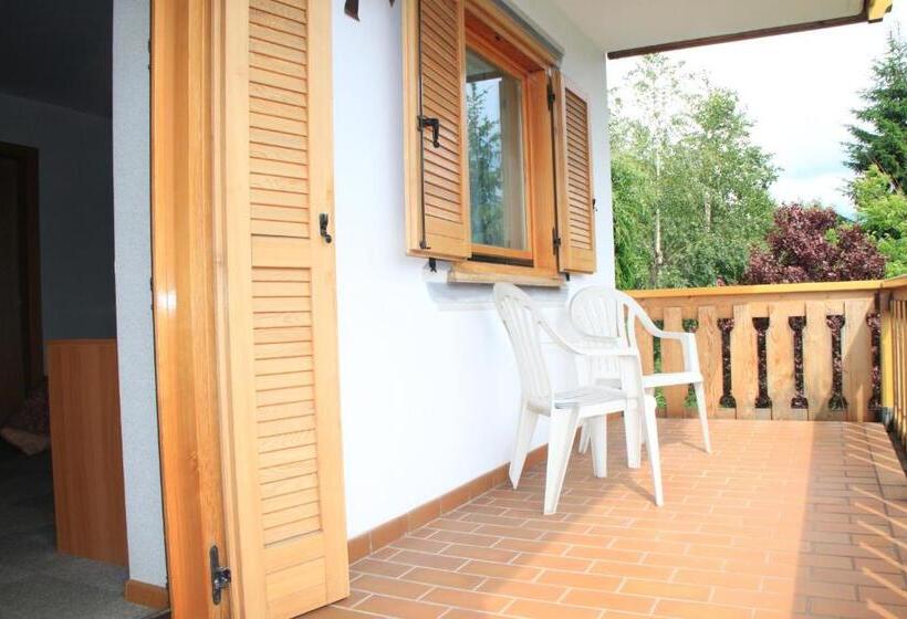 스탠다드 트리플 룸, Garnì Goccia D'oro