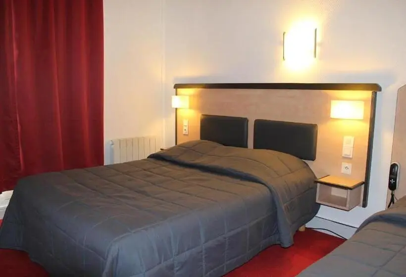 اتاق استاندارد سه نفره, Hôtel De La Meuse
