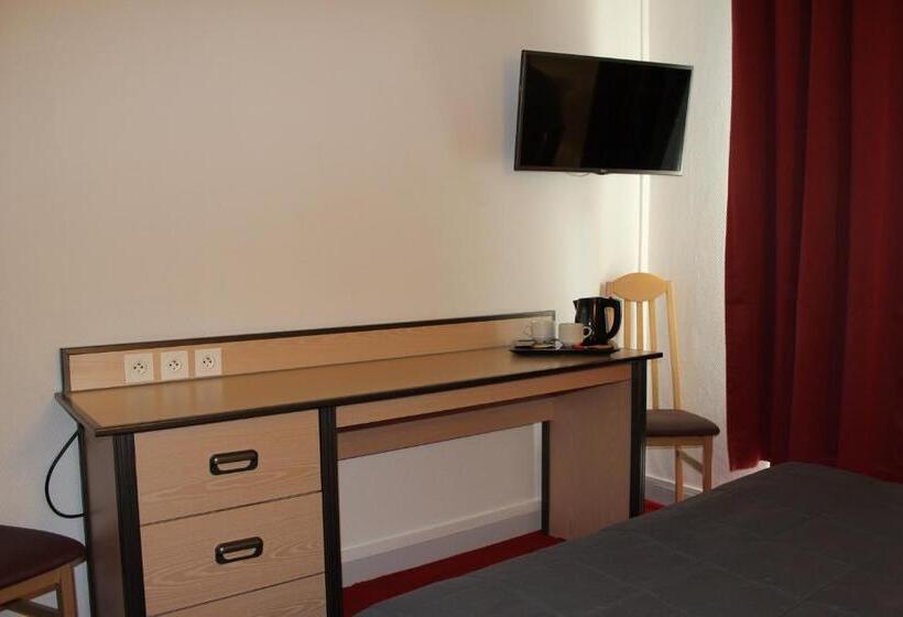 Номер Стандарт Трехместный, Hôtel De La Meuse