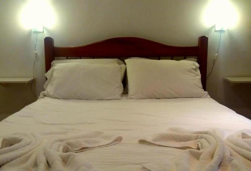 발코니가 있는 스위트, Pousada Quinta Da Jade