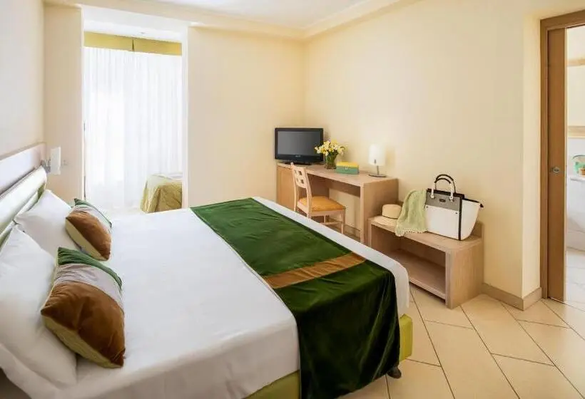 اتاق استاندارد سه نفره, Villa Ida Family Wellness
