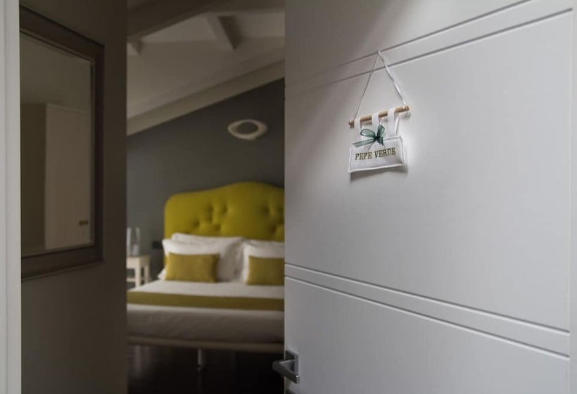 חדר סופריור, Pepe's Home B&b