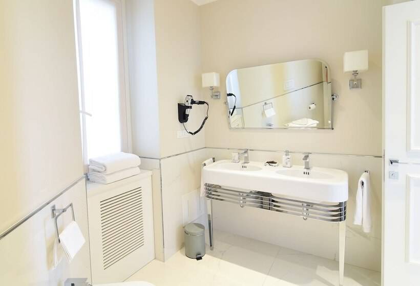 带城市景观的高级房间, Suite Milano Duomo