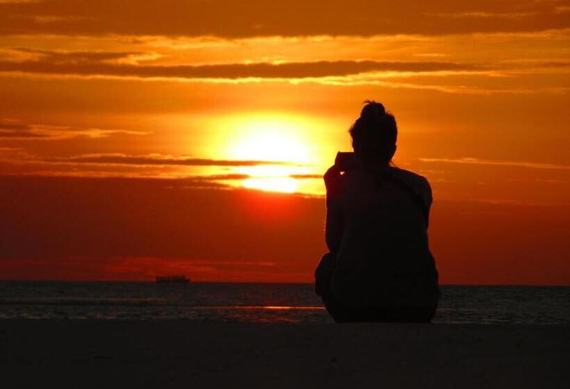 اتاق استاندارد, Canopus Retreat Thulusdhoo