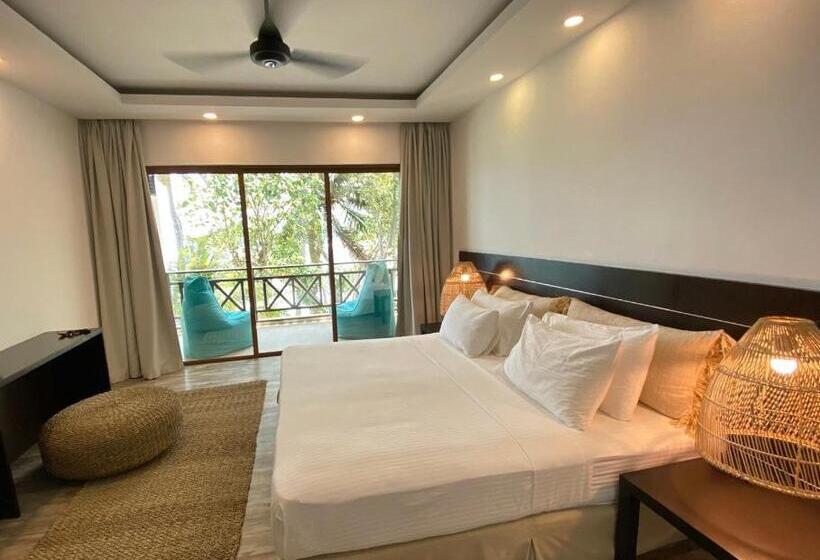 اتاق لوکس با چشمانداز دریا, Canopus Retreat Thulusdhoo