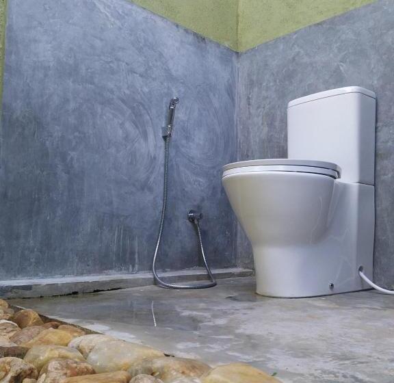 Delüks Oda, Hantara Udawalawa