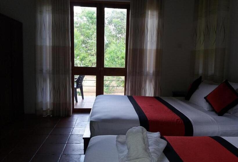 Delüks Aile Odası, Hantara Udawalawa