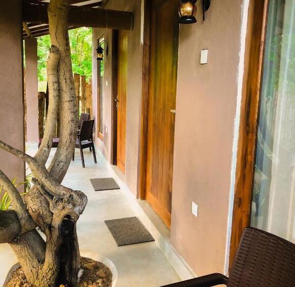 Standart Oda, Hantara Udawalawa