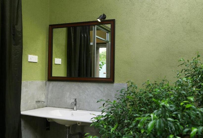 Delüks Aile Odası, Hantara Udawalawa