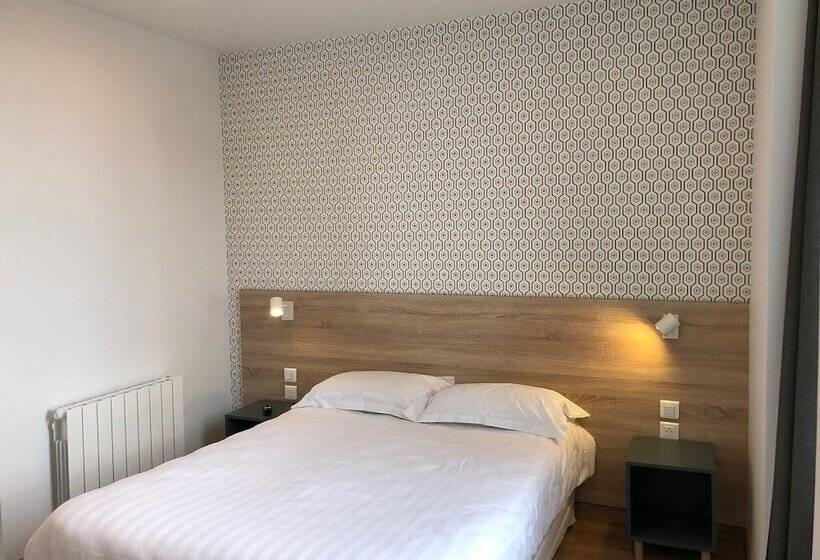Номер Стандарт Трехместный, Hôtel Océan Dinan