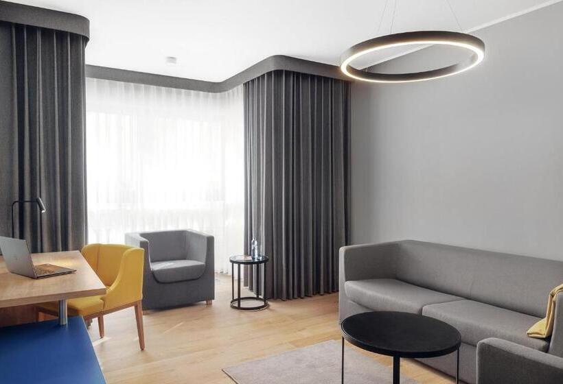 إستوديو ديلوكس, Number One By Grano Gdańsk