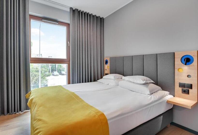 إستديو عائلى, Number One By Grano Gdańsk