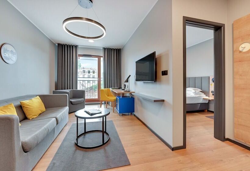 إستديو عائلى, Number One By Grano Gdańsk