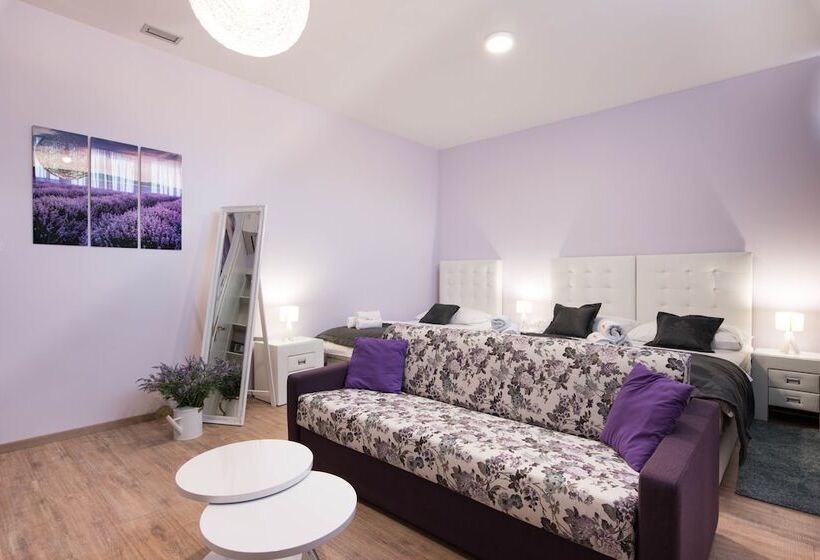 디럭스 트리플 룸, Prima Luce Downtown