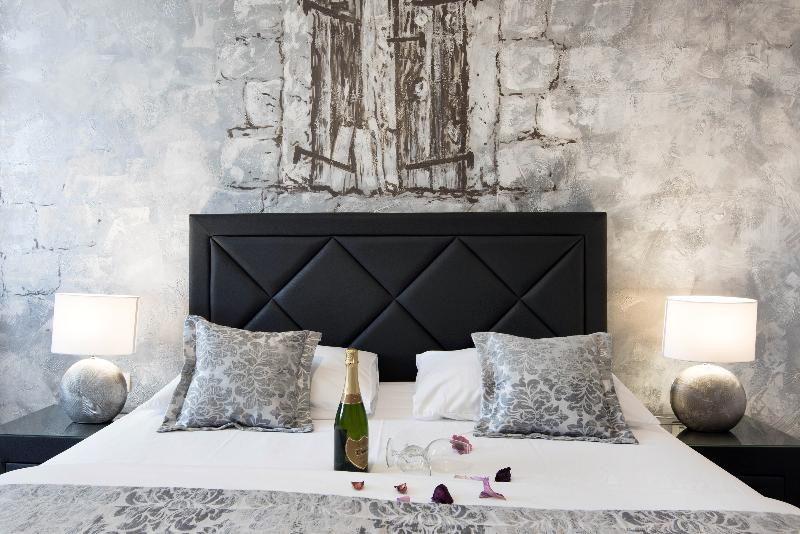 디럭스 스위트, Prima Luce Downtown