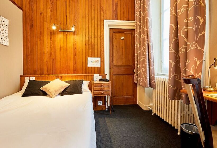 标准间, Saint Etienne