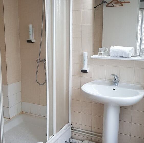 标准工作室, Saint Etienne