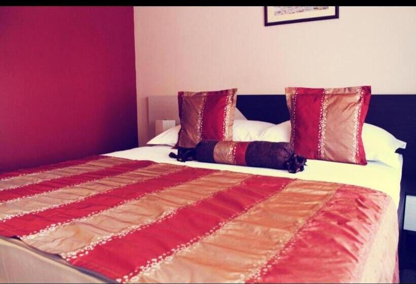 اتاق استاندارد, Motel Korzo