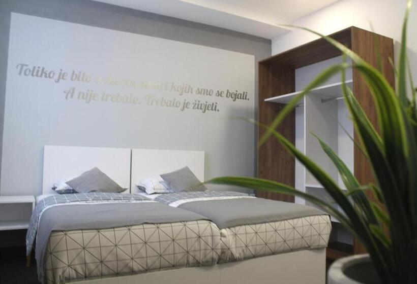 اتاق استاندارد, Motel Korzo