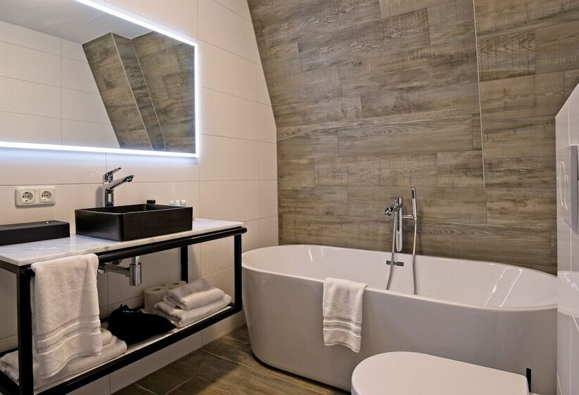 סוויטה, Slot Hotel Schagen