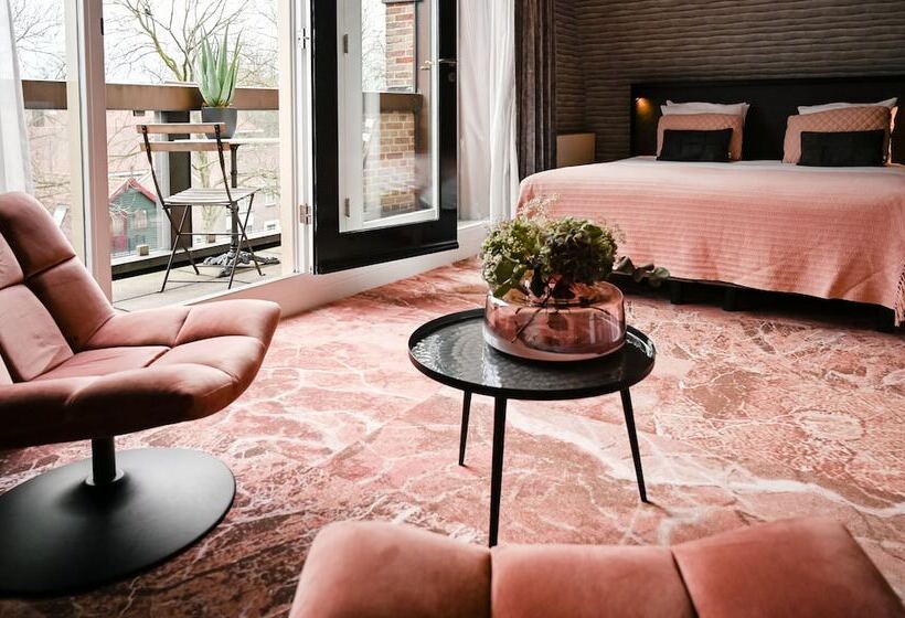 סוויטה, Slot Hotel Schagen