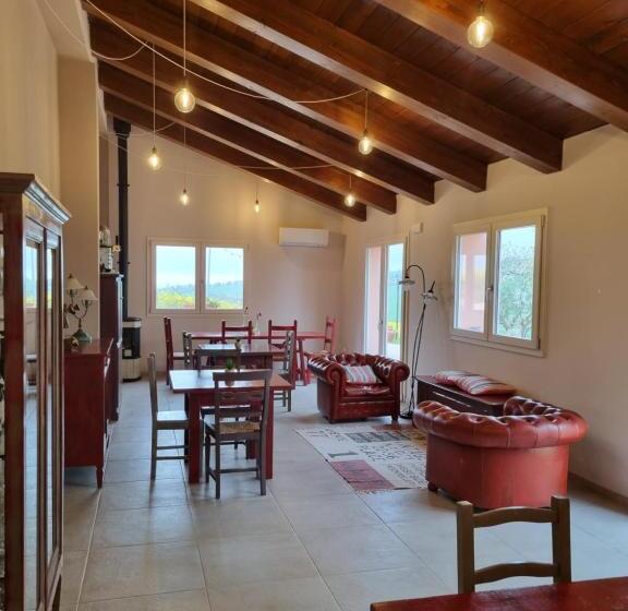 اتاق استاندارد چهار تخته, B&b Ceresà   Country House