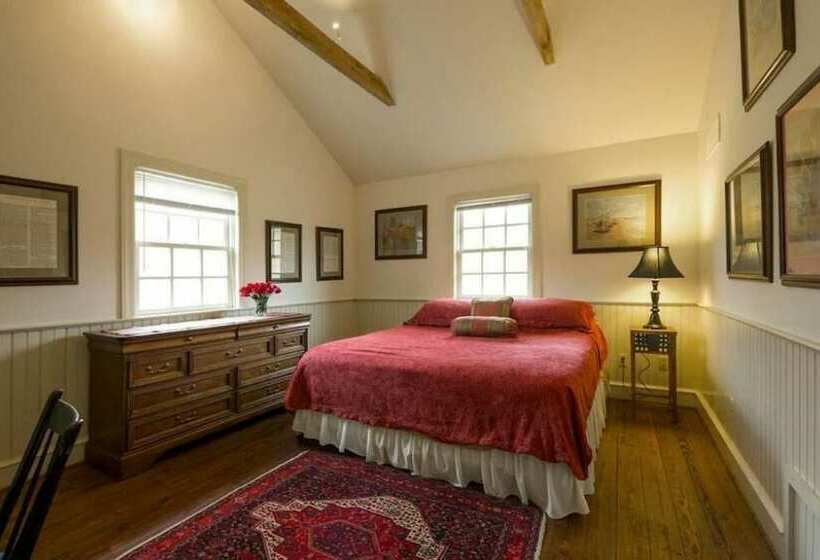 Номер Стандарт, The Buck School Inn