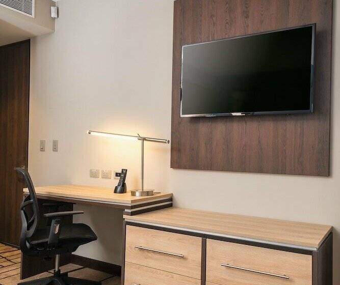 标准间带双人床, Hilton Garden Inn Bogota Airport