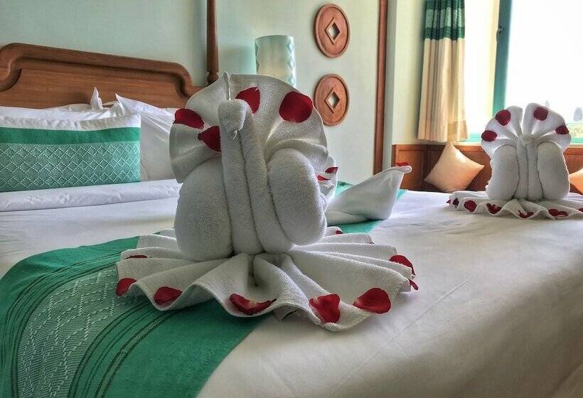 اتاق لوکس, Nyaung Shwe City