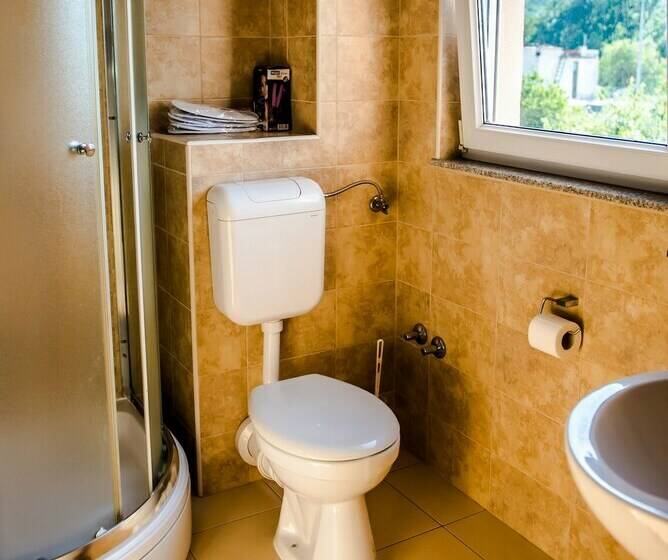 اتاق استاندارد, Villa Monako