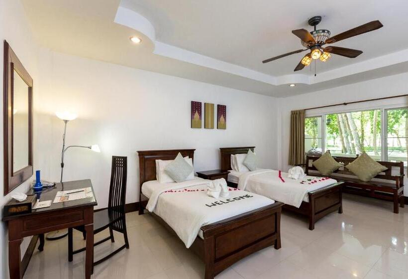 Quarto Superior Vista Jardim, Racha Island Resort