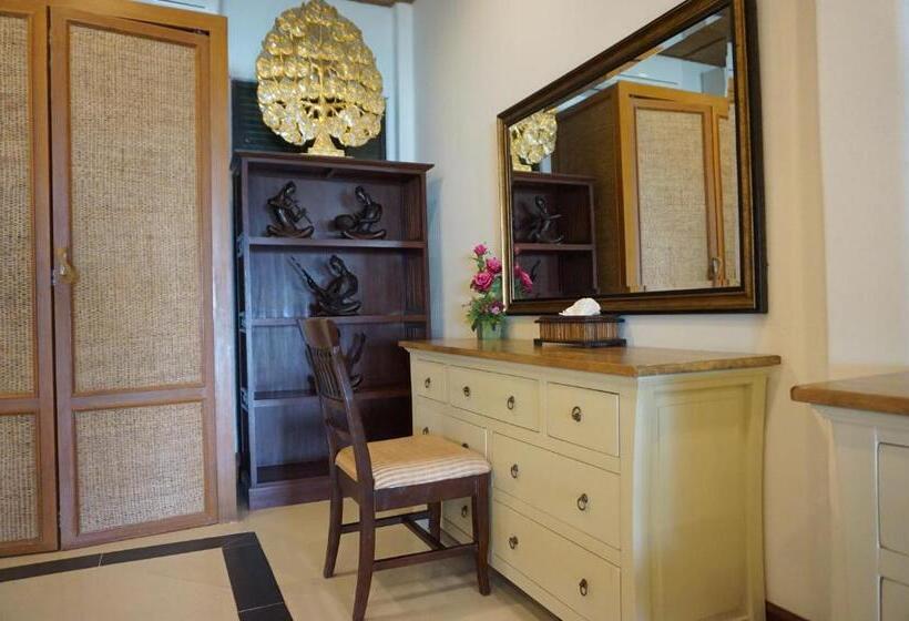 Quarto Quádruplo Estandar Vista Mar, Racha Island Resort