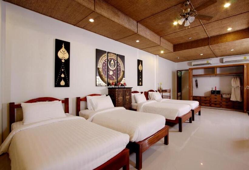 Quarto Quádruplo Estandar Vista Mar, Racha Island Resort