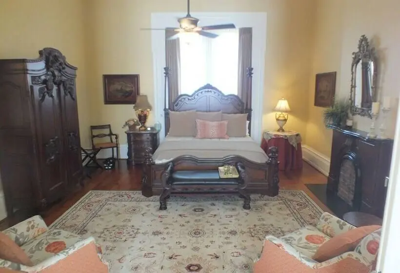 デラックススイート, The Pepin Mansion B&b On Mansion Row   10 Min To Start Of The Bourbon Trail