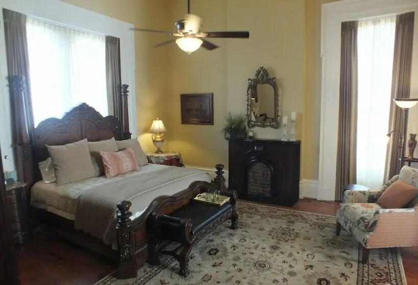 デラックススイート, The Pepin Mansion B&b On Mansion Row   10 Min To Start Of The Bourbon Trail