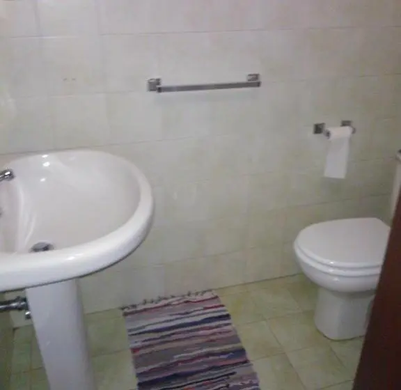اتاق استاندارد سه تخته با سرویس بهداشتی مشترک, B&b In Arena L' Opera
