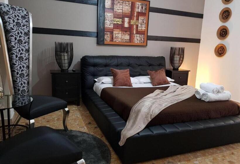 اتاق استاندارد با سرویس بهداشتی مشترک, 3jolie