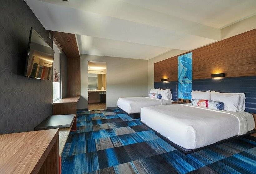 Номер Стандарт 2 Двуспальные Кровати, Aloft Cleveland Airport