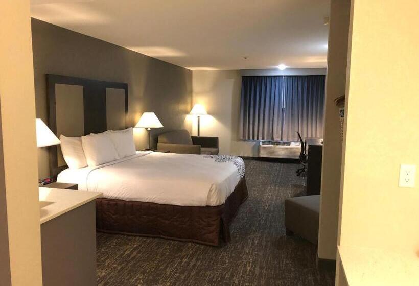 جناح ديلوكس سرير كينج, Baymont By Wyndham Moses Lake