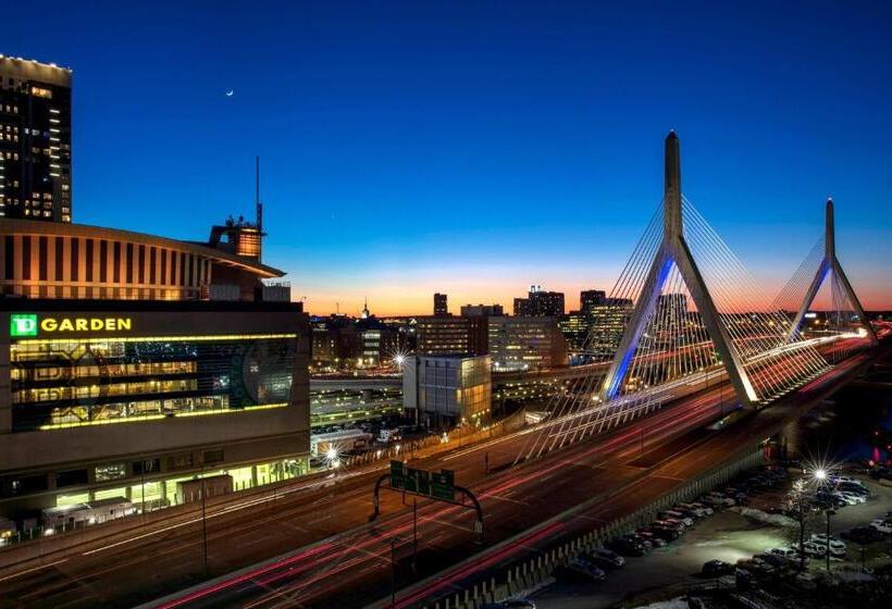 장애인을 위한 킹사이즈 침대 스탠다드 룸, Courtyard Boston Downtown/north Station