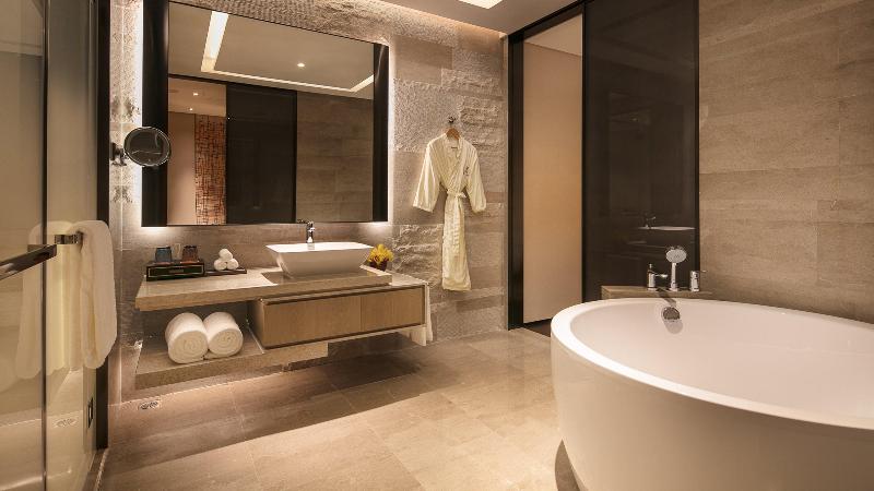 带观景的标准间, Hualuxe Xiamen Haicang Habour View   An Ihg