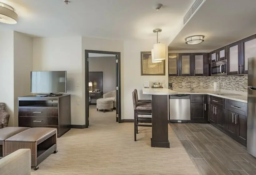 ２ベッドスイートルーム, Staybridge Suites   Irapuato, An Ihg