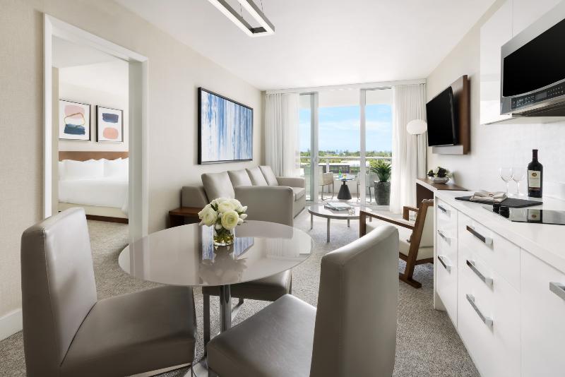 جناح ديلوكس سرير كينج, The Altair Bay Harbor