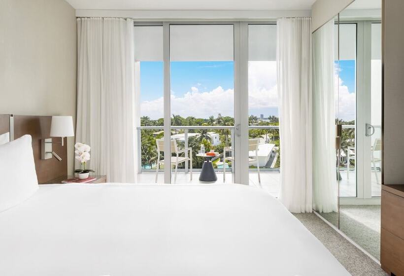 جناح ديلوكس غرفتين نوم, The Altair Bay Harbor