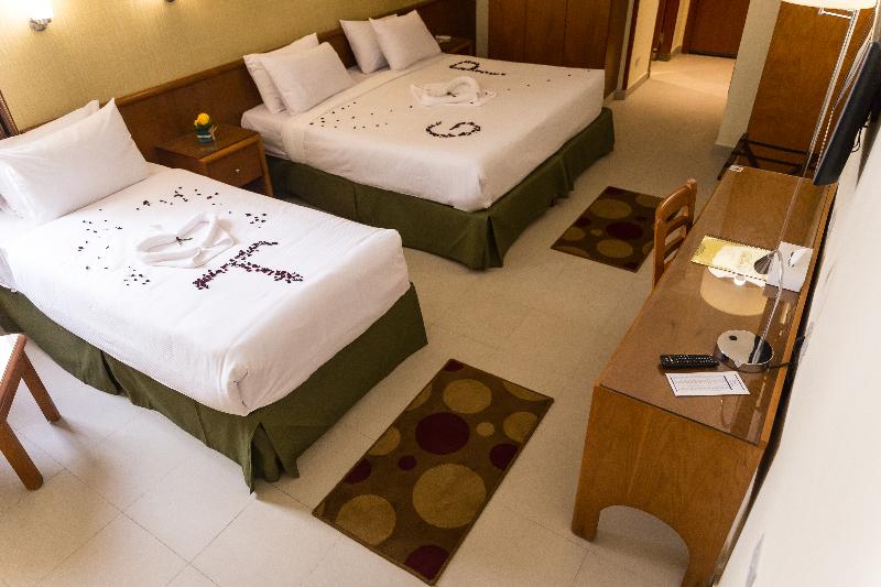 اتاق خانوادگی, The Grand Plaza Hotel Smouha