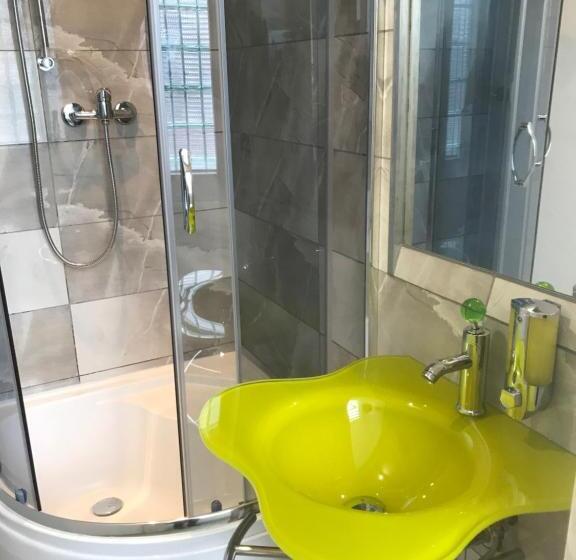 اتاق استاندارد با سرویس بهداشتی مشترک, Pokoje Gościnne Fresco