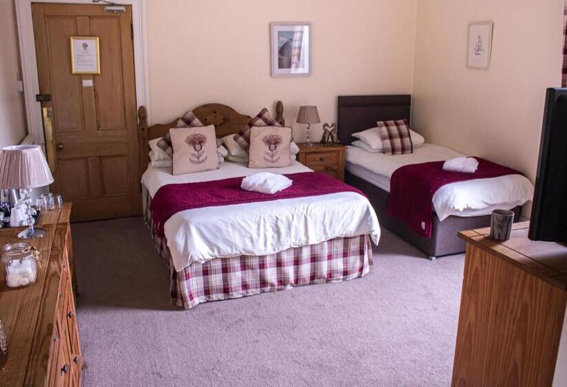 חדר משפחתי דלוקס, Balyett Farmhouse B&b