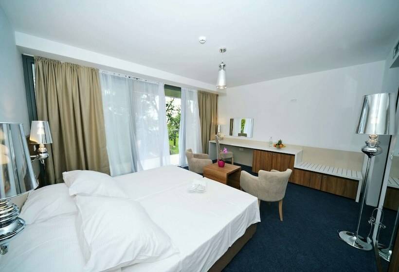 اتاق لوکس با چشمانداز دریا, Boutique Hotel Mali Raj