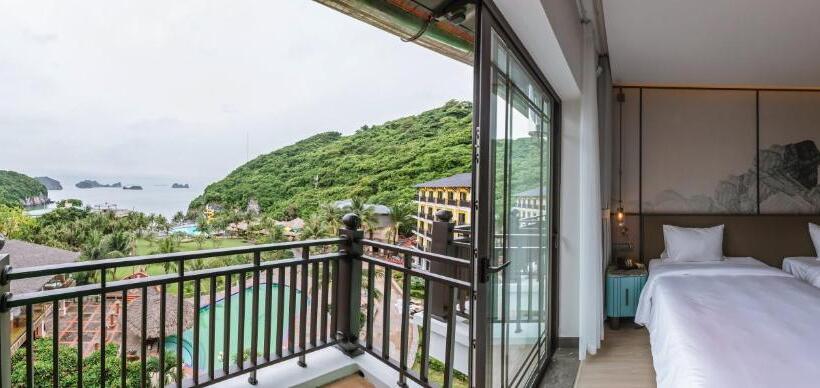 اتاق سوپریور با چشمانداز دریا, The May Legend Catba